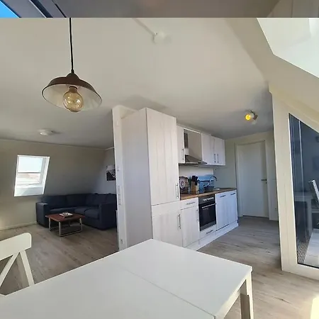 Wenni Hues App 4, Og Apartman